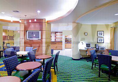 почивка в SpringHill Suites by Marriott Savannah Airport