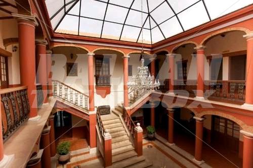 holiday in Monasterio