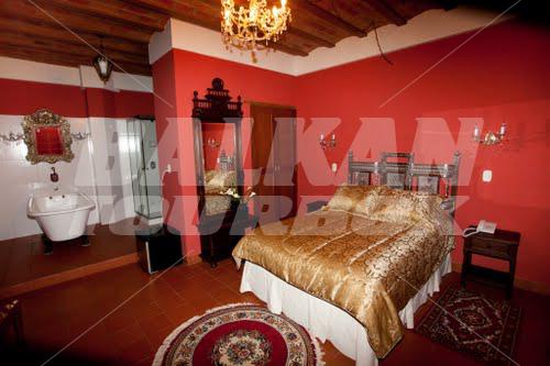holiday in Monasterio