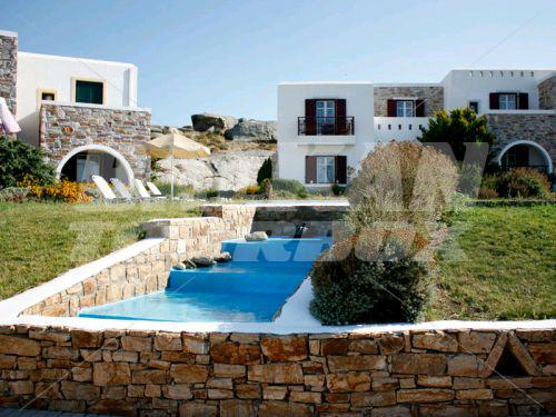 holiday in Naxos Palace