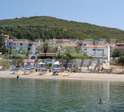 почивка в Loutra Beach