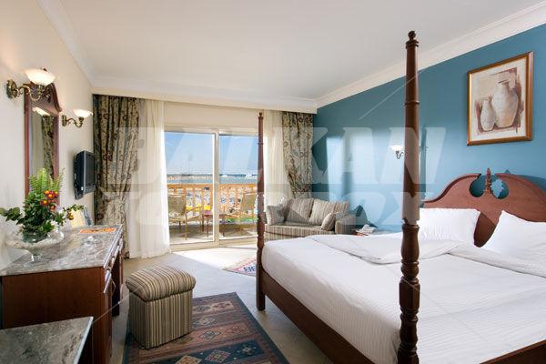 holiday in LTI Titanic Beach Spa & Aqua Park
