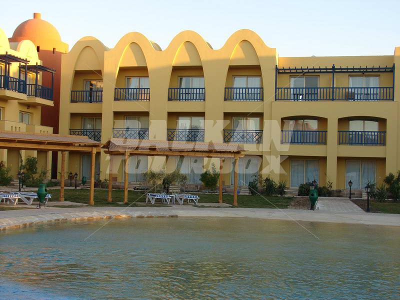 holiday in LTI Titanic Beach Spa & Aqua Park
