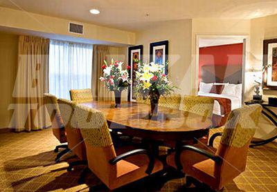 почивка в Residence Inn by Marriott Phoenix Glendale Sports & Entertainment District