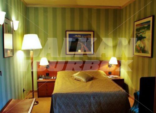 holiday in Grand Hotel Bonavia