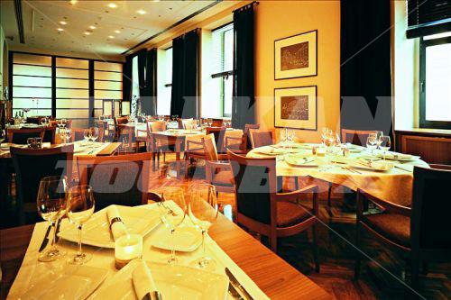 holiday in Grand Hotel Bonavia