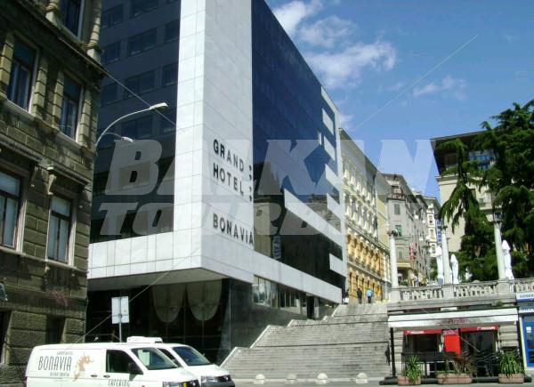 holiday in Grand Hotel Bonavia