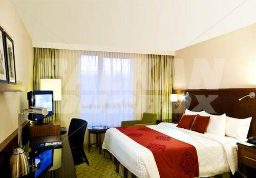 почивка в Courtyard by Marriott Paris Saint Denis