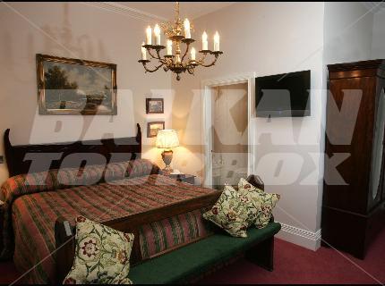 почивка в Beech Hill Country House