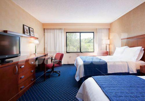 почивка в Courtyard by Marriott Sacramento Airport Natomas