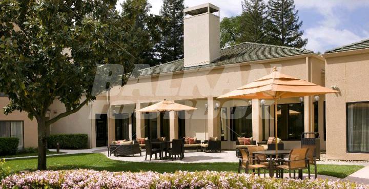 почивка в Courtyard by Marriott Sacramento Airport Natomas