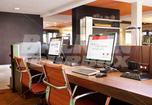 почивка в Courtyard by Marriott Sacramento Airport Natomas