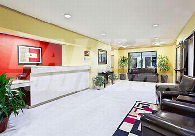 почивка в Courtyard by Marriott Austin Northwest/Arboretum