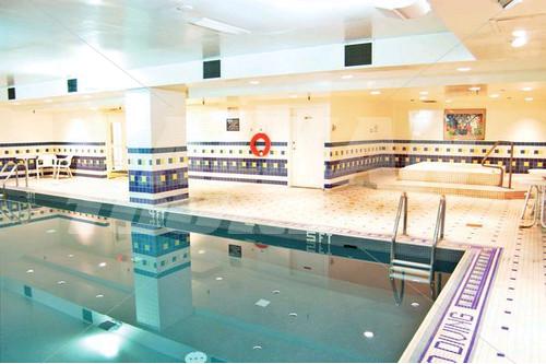 holiday in International Hotel Suites