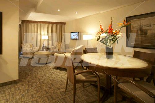 holiday in International Hotel Suites