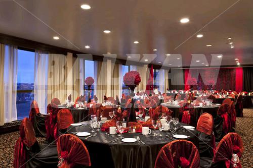 holiday in International Hotel Suites