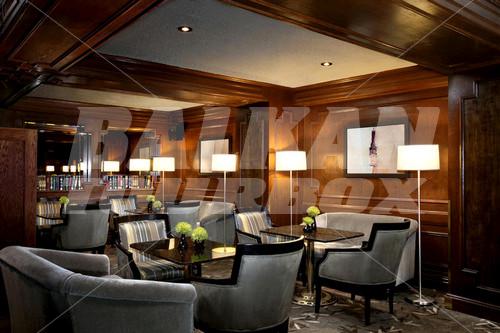 holiday in International Hotel Suites
