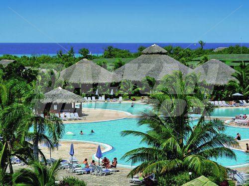почивка в Playa Costa Verde