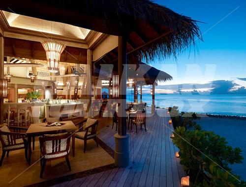 почивка в Shangri La Villingili