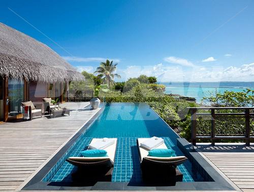 почивка в Shangri La Villingili