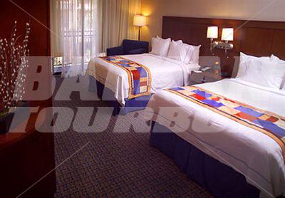 почивка в Courtyard by Marriott Thousand Oaks Ventura County