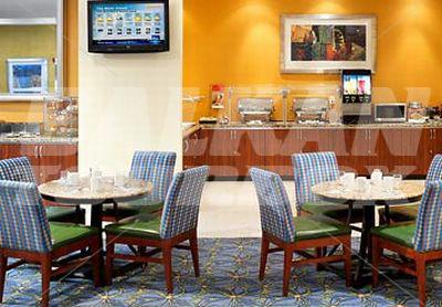 почивка в Courtyard Miami by Marriott Beach South Beach