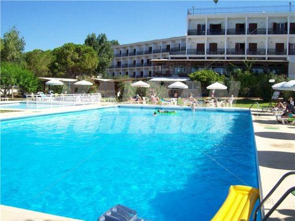 holiday in Irinna