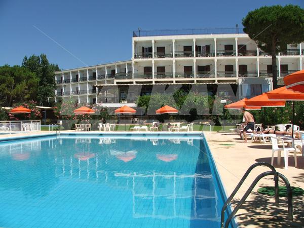 holiday in Irinna
