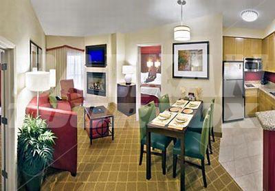 почивка в Residence Inn by Marriott Kansas City Airport