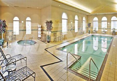 почивка в Residence Inn by Marriott Kansas City Airport