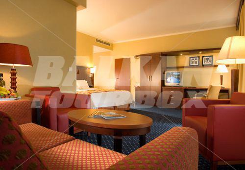 почивка в Courtyard By Marriott Prague Flora