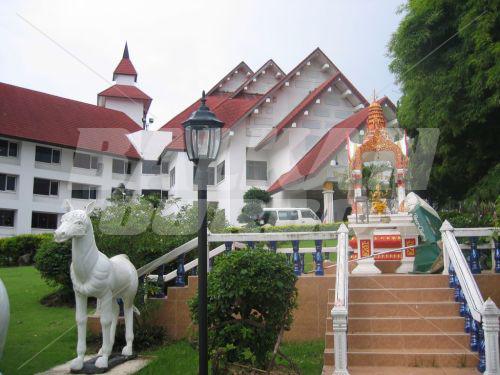 holiday in Pailyn Sukhothai Hotel