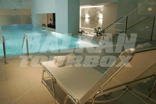 holiday in Atrium