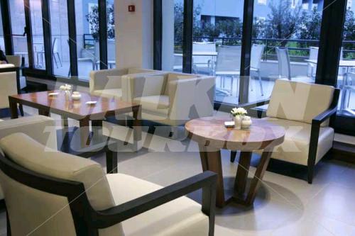 holiday in Atrium
