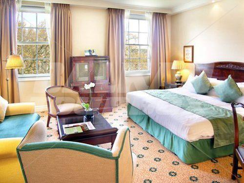 почивка в Millennium Mayfair