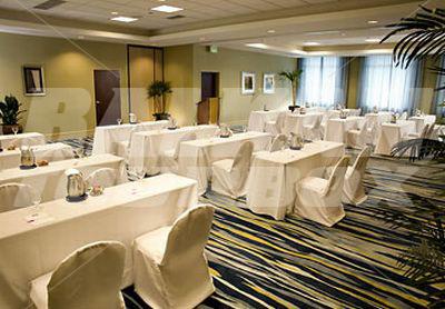почивка в SpringHill Suites by Marriott Seattle Downtown/South Lake Union