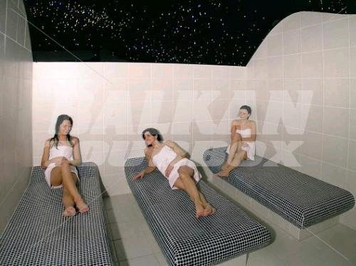holiday in Toliar