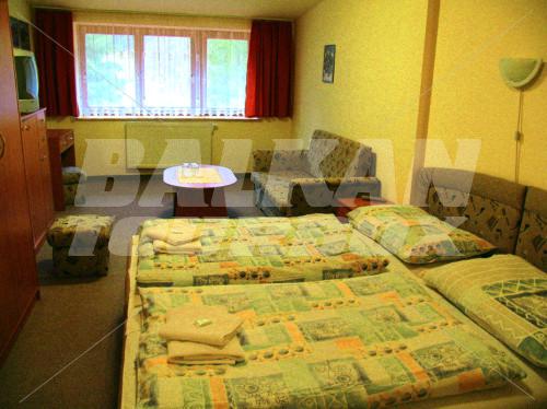holiday in Toliar