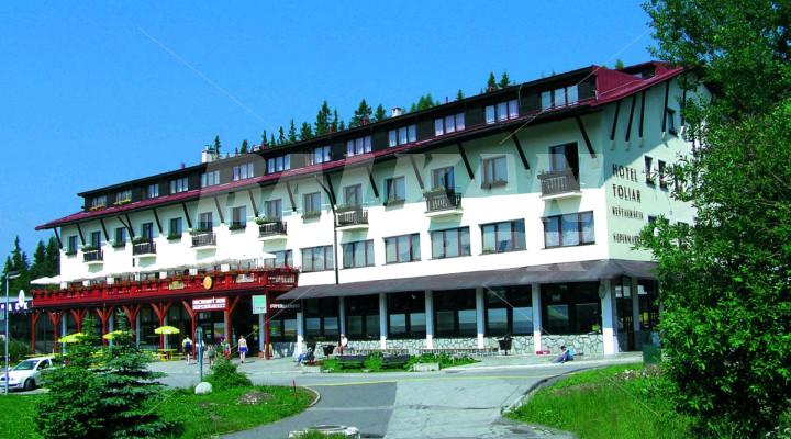 holiday in Toliar
