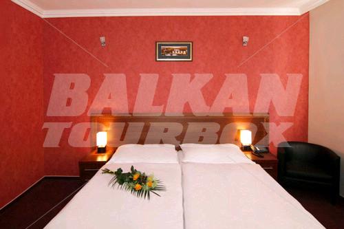 почивка в Relax Inn Prague