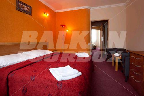 почивка в Relax Inn Prague