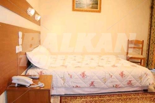 почивка в Kosta Famissi
