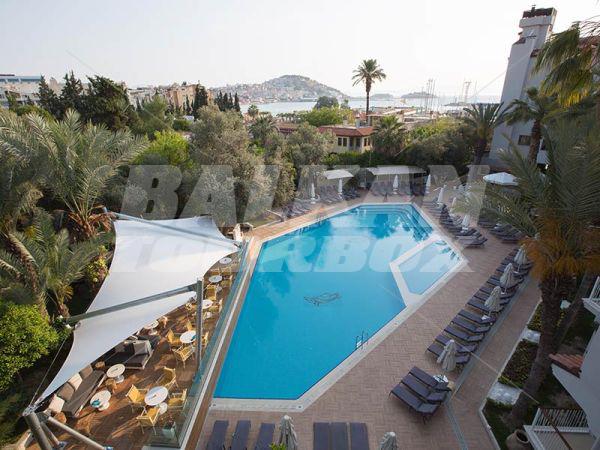 почивка в Sentido Marina Suites