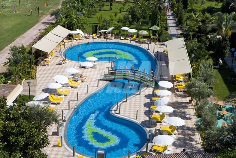 почивка в Belek Beach Resort