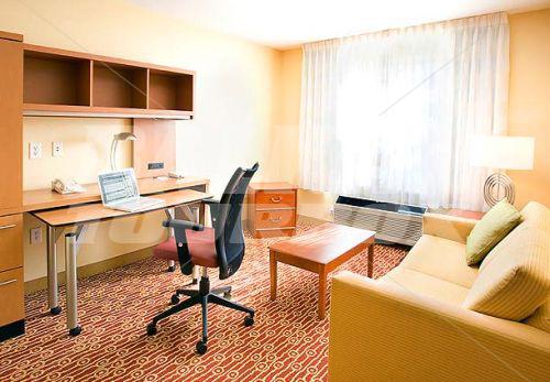 почивка в TownePlace Suites by Marriott Newark Silicon Valley