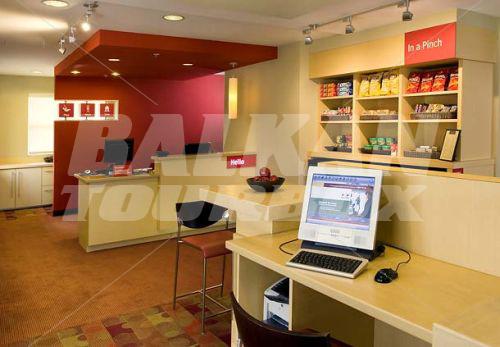 почивка в TownePlace Suites by Marriott Newark Silicon Valley