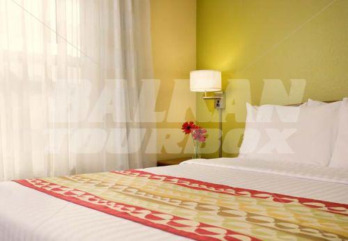 почивка в TownePlace Suites by Marriott Newark Silicon Valley