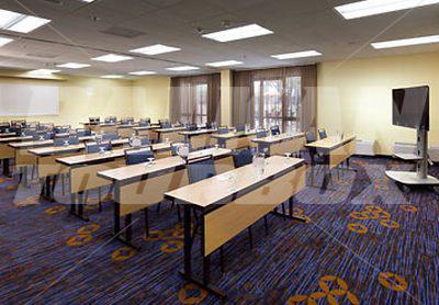 почивка в Courtyard by Marriott Tampa Westshore/Airport