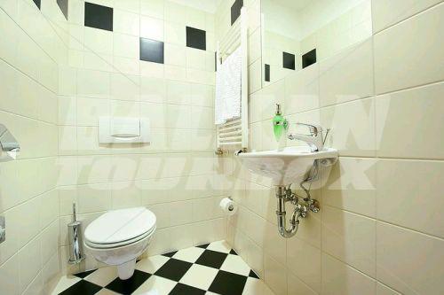 почивка в Ramada Airport Prague
