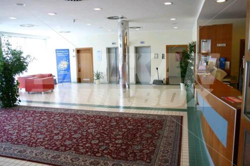 почивка в Ramada Airport Prague